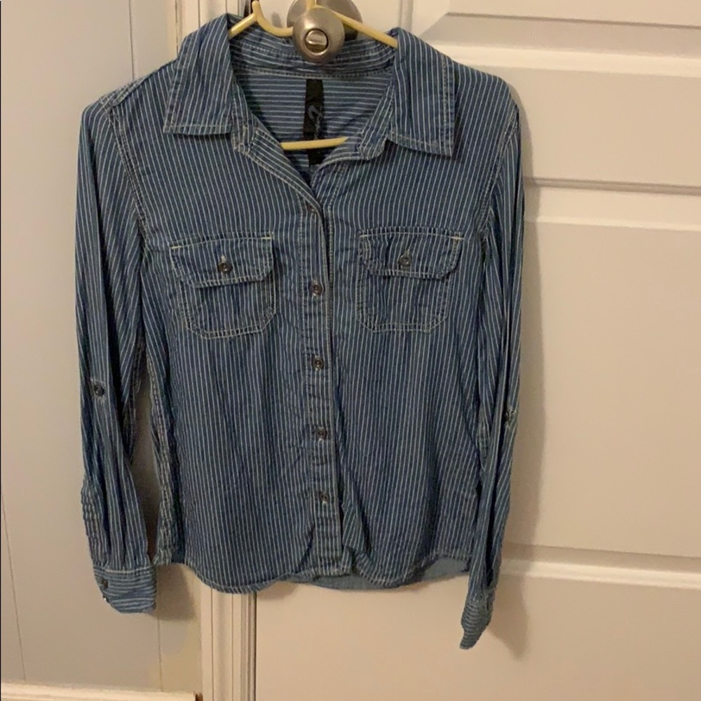 Seven7 button up shirt